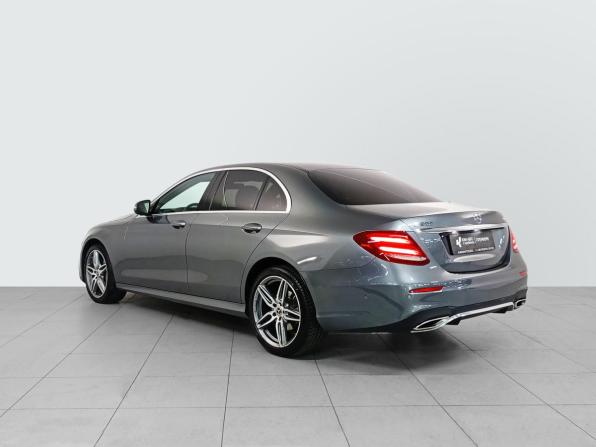 Mercedes-Benz E-Класс V (W213 S213 C238) с пробегом 2019 года, цена 4 140 000 рублей, 53802 км, седан, Автокод Объявления