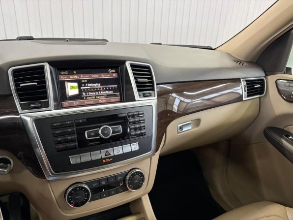 Mercedes-Benz M-Класс III (W166) с пробегом 2011 года, цена 2 097 000 рублей, 258861 км, внедорожник, Автокод Объявления