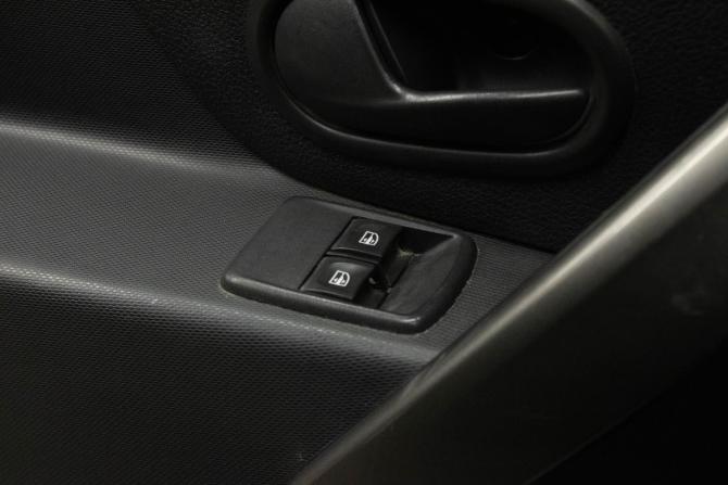 Renault Sandero II с пробегом 2016 года, цена 470 000 рублей, 157060 км, хэтчбек, Автокод Объявления