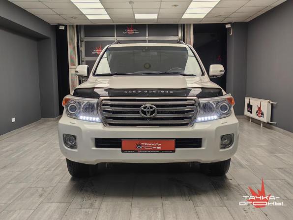 Toyota Land Cruiser 200 Series Рестайлинг 1 с пробегом 2013 года, цена 3 048 000 рублей, 270000 км, внедорожник, Автокод Объявления