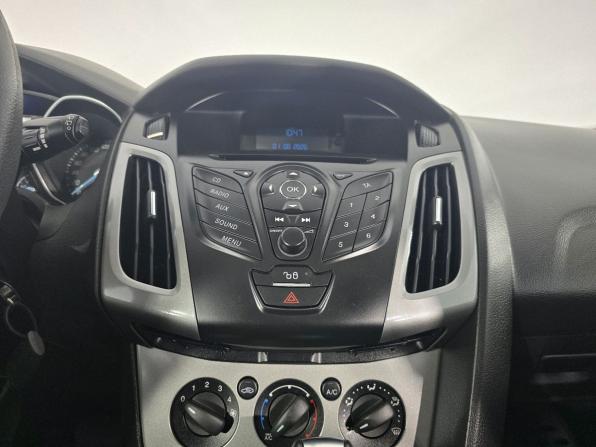 Ford Focus III с пробегом 2013 года, цена 950 000 рублей, 93793 км, хэтчбек, Автокод Объявления