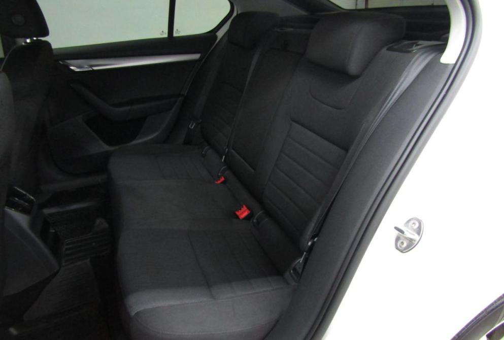 Skoda Octavia III (A7) Екатеринбург  - изображение 14