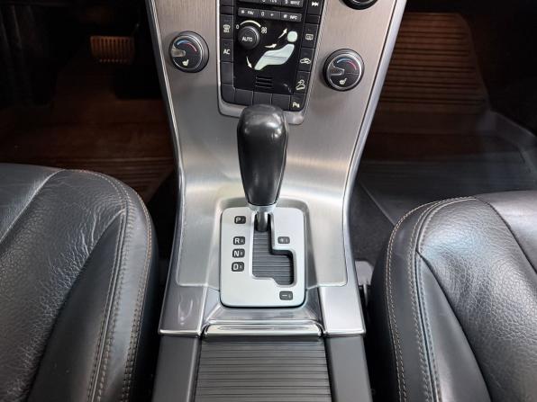 Volvo XC60 I с пробегом 2012 года, цена 1 850 000 рублей, 130402 км, внедорожник, Автокод Объявления