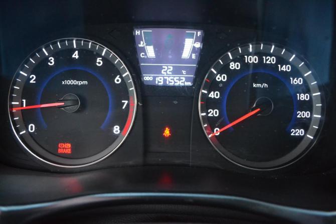 Hyundai Solaris I с пробегом 2012 года, цена 570 000 рублей, 197550 км, хэтчбек, Автокод Объявления