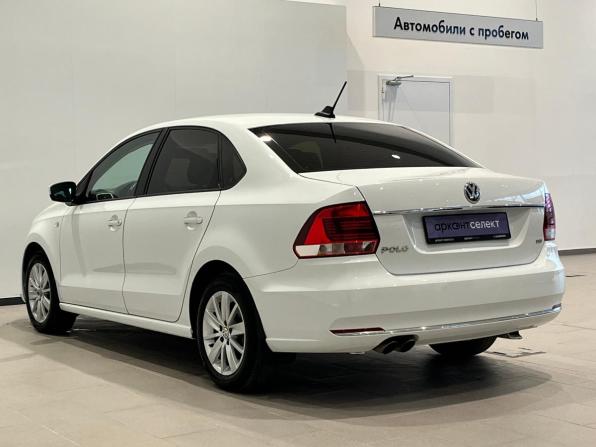 Volkswagen Polo V Рестайлинг с пробегом 2018 года, цена 1 250 000 рублей, 154176 км, седан, Автокод Объявления