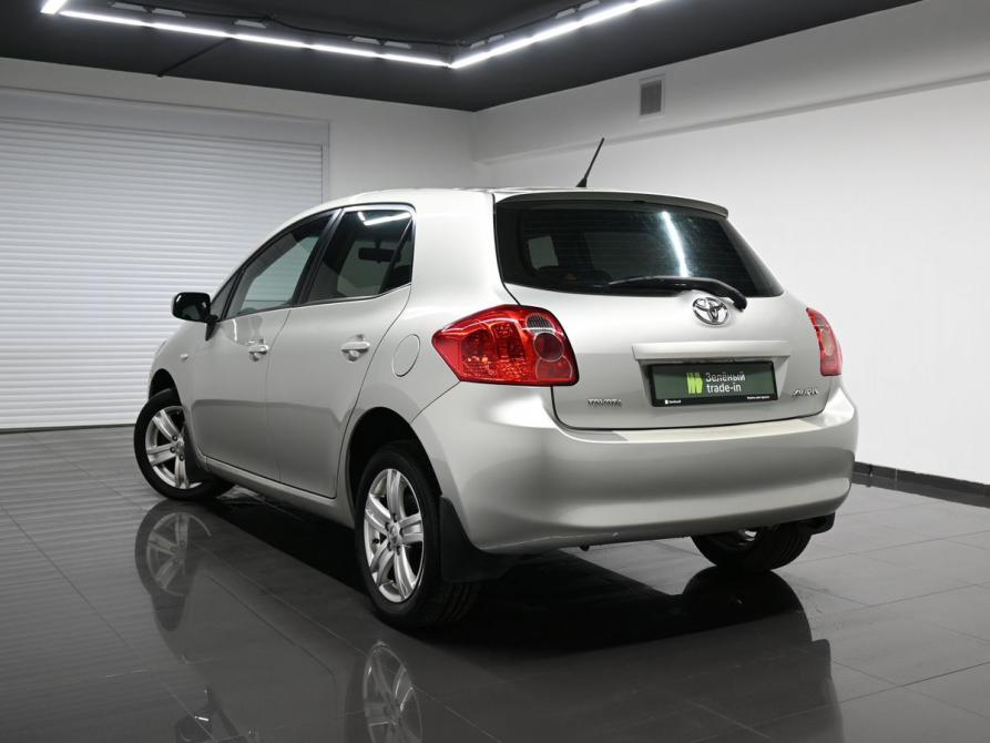 Toyota Auris I Тверь  - изображение 6