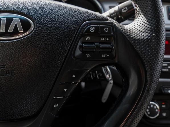 Kia Ceed II с пробегом 2013 года, цена 1 040 000 рублей, 204714 км, хэтчбек, Автокод Объявления