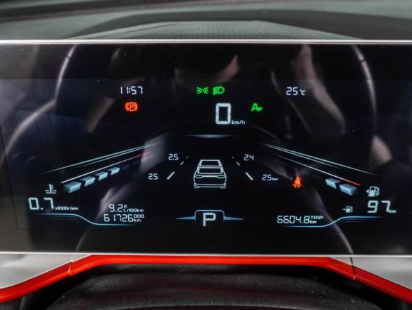 Geely Coolray I Рестайлинг с пробегом 2024 года, цена 2 099 000 рублей, 61726 км, внедорожник, Автокод Объявления