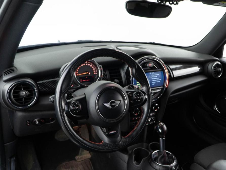 Mini Hatch III (F55/F56) Москва  - изображение 6