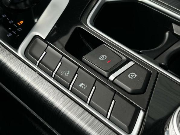 Geely Tugella I Рестайлинг с пробегом 2023 года, цена 2 269 000 рублей, 130451 км, внедорожник, Автокод Объявления