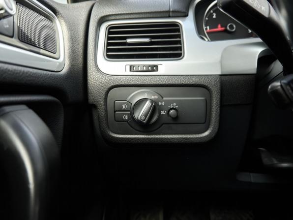 Volkswagen Touareg II с пробегом 2014 года, цена 2 000 000 рублей, 333710 км, внедорожник, Автокод Объявления