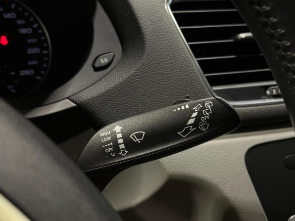 Audi Q3 I (8U) с пробегом 2013 года, цена 1 895 000 рублей, 100829 км, внедорожник, Автокод Объявления