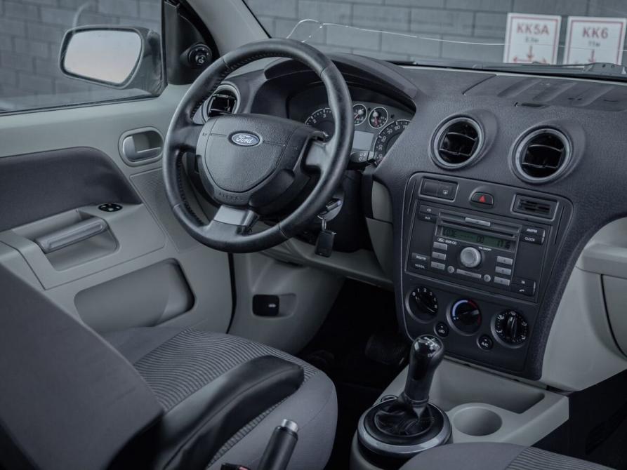 Ford Fusion I Рестайлинг Тюмень  - изображение 6