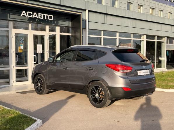Hyundai ix35 I с пробегом 2011 года, цена 949 000 рублей, 220000 км, внедорожник, Автокод Объявления