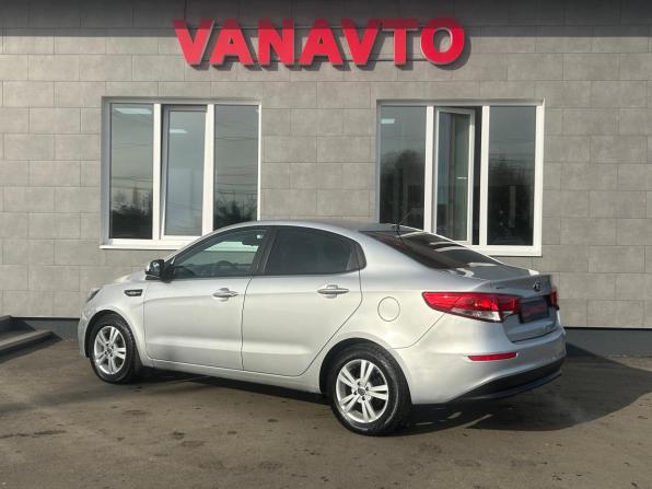 Kia Rio III Рестайлинг с пробегом 2016 года, цена 1 000 000 рублей, 184193 км, седан, Автокод Объявления