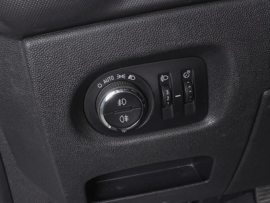 Opel Corsa D Рестайлинг II Ростов-на-Дону  - изображение 13