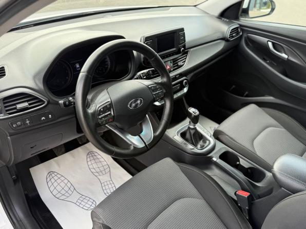 Hyundai i30 III с пробегом 2017 года, цена 1 150 000 рублей, 141056 км, универсал, Автокод Объявления