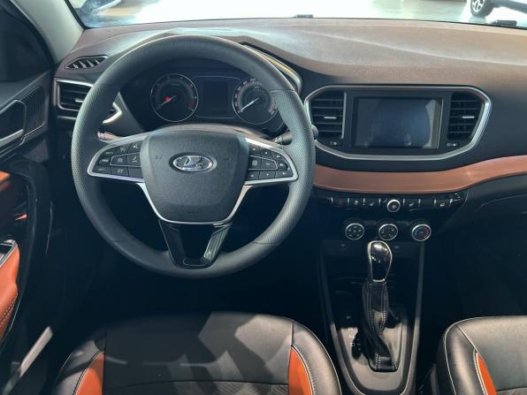 Lada (ВАЗ) Vesta I Рестайлинг (NG) с пробегом 2025 года, цена 1 840 000 рублей, 14898 км, универсал, Автокод Объявления