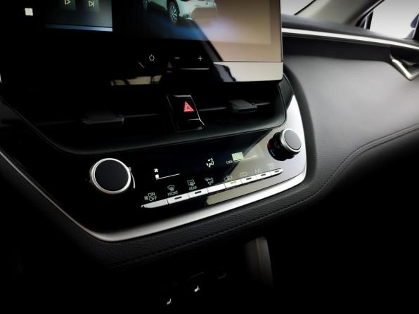 Toyota Frontlander с пробегом 2024 года, цена 3 045 000 рублей, 13865 км, внедорожник, Автокод Объявления