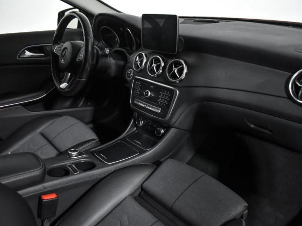 Mercedes-Benz GLA I (X156) с пробегом 2017 года, цена 1 999 900 рублей, 165009 км, внедорожник, Автокод Объявления
