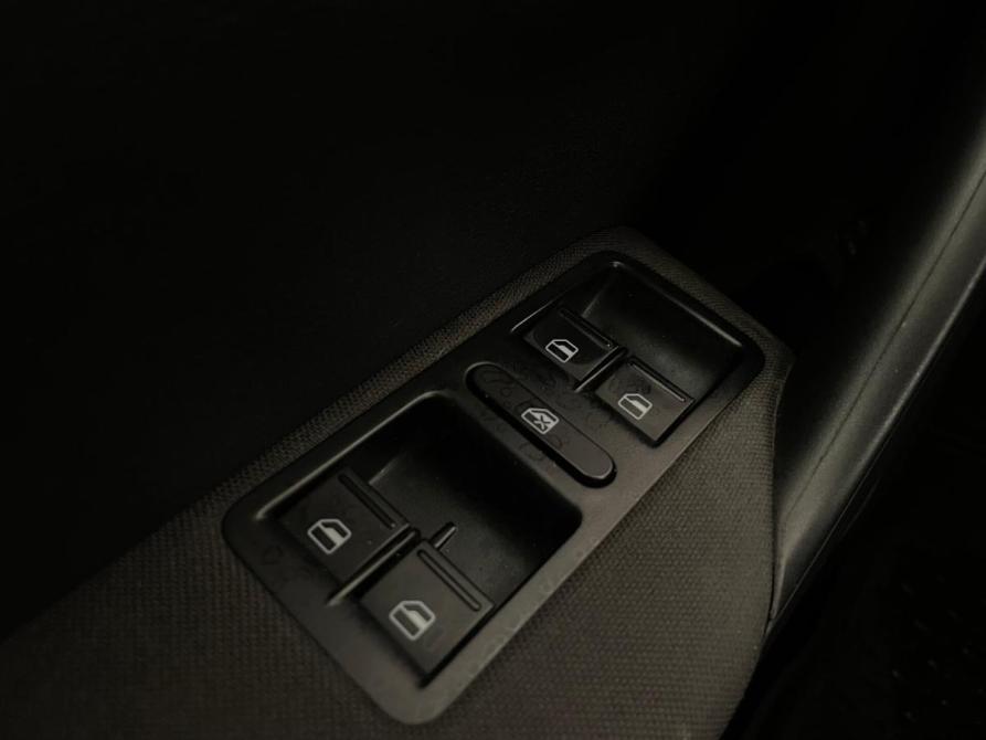 Volkswagen Polo V Рестайлинг Воронеж  - изображение 21