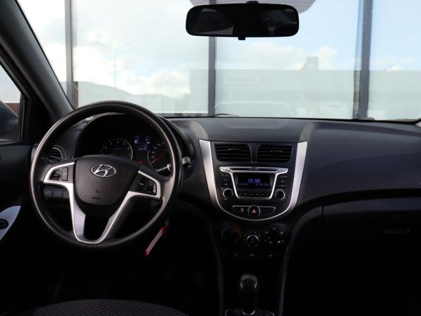 Hyundai Solaris I Рестайлинг с пробегом 2016 года, цена 840 000 рублей, 135571 км, седан, Автокод Объявления