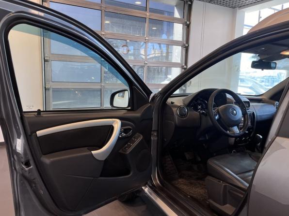 Nissan Terrano III (D10) с пробегом 2017 года, цена 1 350 000 рублей, 195465 км, внедорожник, Автокод Объявления