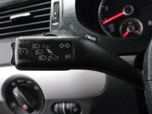 Volkswagen Jetta VI с пробегом 2013 года, цена 1 125 000 рублей, 93445 км, седан, Автокод Объявления