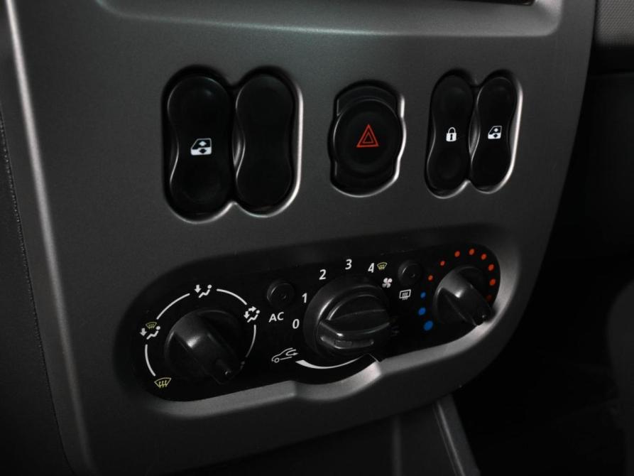 Renault Sandero I Ростов-на-Дону  - изображение 13