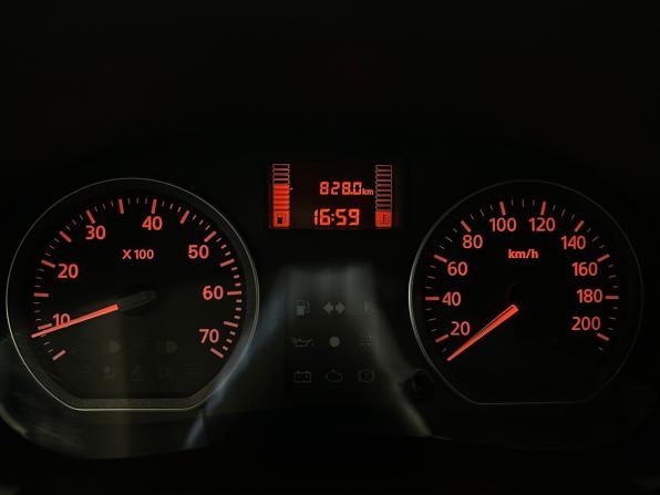 Renault Sandero I с пробегом 2013 года, цена 570 000 рублей, 124748 км, хэтчбек, Автокод Объявления