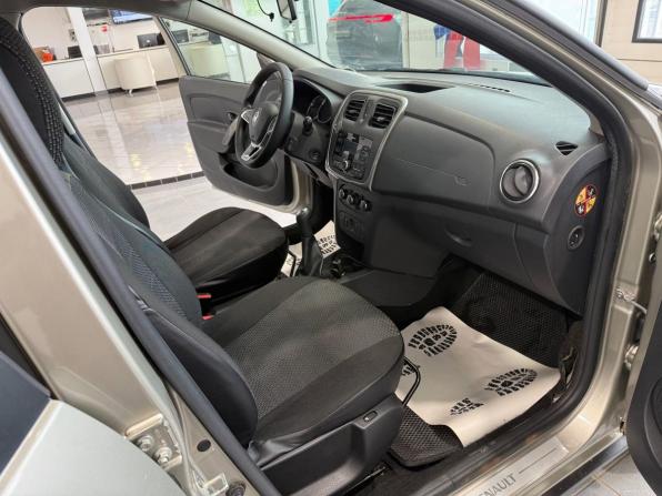 Renault Sandero II Рестайлинг с пробегом 2019 года, цена 1 111 000 рублей, 120000 км, хэтчбек, Автокод Объявления