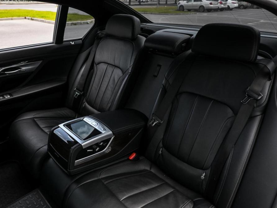 BMW 7 серии VI (G11/G12) Волгоград  - изображение 12