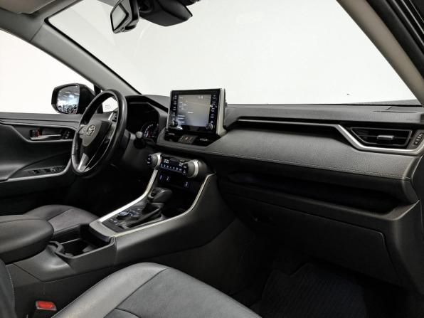 Toyota RAV4 V (XA50) с пробегом 2022 года, цена 3 650 000 рублей, 90558 км, внедорожник, Автокод Объявления