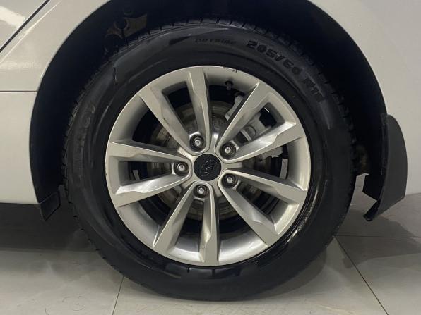 Hyundai i40 I Рестайлинг с пробегом 2015 года, цена 1 299 000 рублей, 131121 км, седан, Автокод Объявления