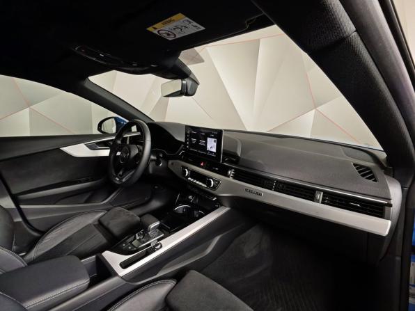 Audi A5 II (F5) Рестайлинг с пробегом 2022 года, цена 4 450 000 рублей, 80823 км, лифтбек, Автокод Объявления