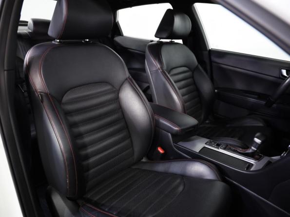 Kia Optima IV с пробегом 2017 года, цена 1 689 000 рублей, 116075 км, седан, Автокод Объявления