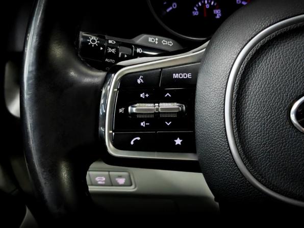 Kia Carnival IV с пробегом 2021 года, цена 3 485 000 рублей, 138849 км, минивэн, Автокод Объявления