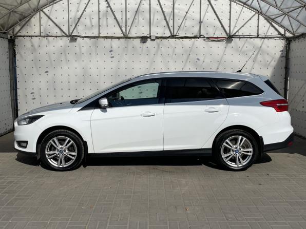 Ford Focus III Рестайлинг с пробегом 2015 года, цена 995 000 рублей, 153777 км, универсал, Автокод Объявления