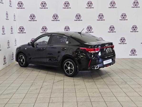 Kia Rio IV Рестайлинг с пробегом 2021 года, цена 1 695 000 рублей, 89890 км, седан, Автокод Объявления