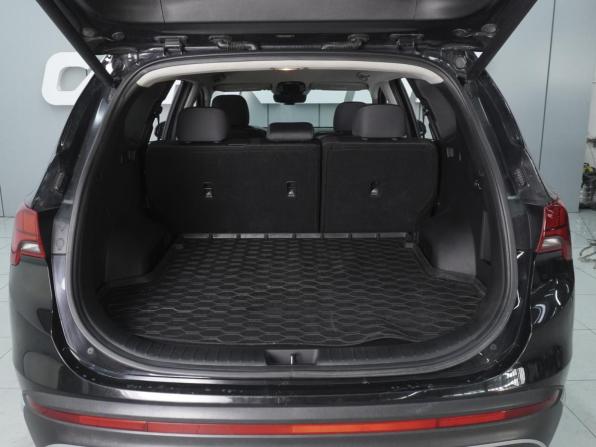 Hyundai Santa Fe IV Рестайлинг с пробегом 2021 года, цена 2 990 000 рублей, 82225 км, внедорожник, Автокод Объявления