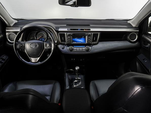 Toyota RAV4 IV (XA40) с пробегом 2015 года, цена 2 365 000 рублей, 181948 км, внедорожник, Автокод Объявления