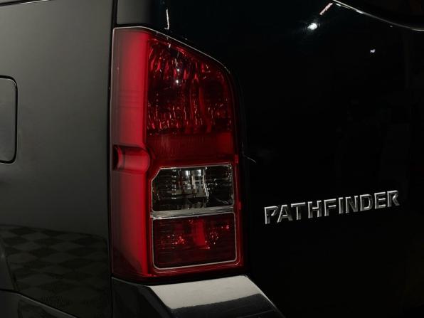 Nissan Pathfinder III Рестайлинг с пробегом 2013 года, цена 1 629 000 рублей, 213000 км, внедорожник, Автокод Объявления