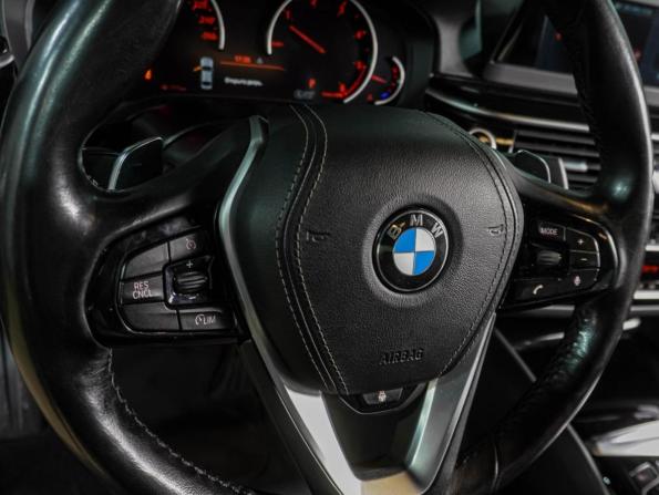 BMW 5 серии VII (G30/G31/G38) с пробегом 2019 года, цена 2 799 000 рублей, 171490 км, седан, Автокод Объявления