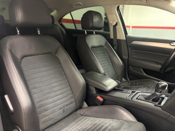Volkswagen Passat B8 с пробегом 2016 года, цена 1 799 000 рублей, 214971 км, седан, Автокод Объявления