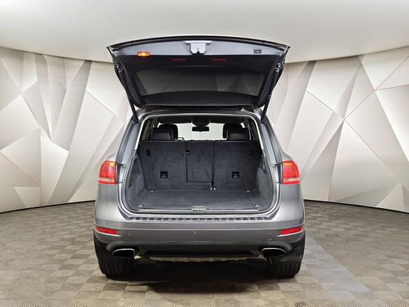 Volkswagen Touareg II с пробегом 2013 года, цена 1 575 000 рублей, 242298 км, внедорожник, Автокод Объявления