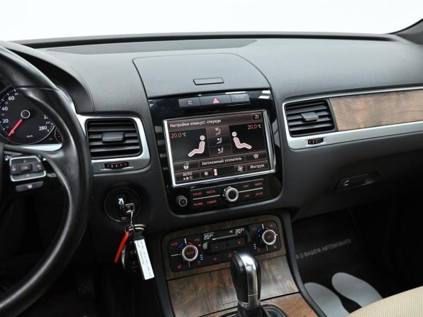 Volkswagen Touareg II с пробегом 2011 года, цена 2 049 000 рублей, 200000 км, внедорожник, Автокод Объявления