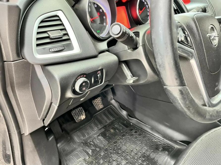 Opel Astra J Рестайлинг Альметьевск  - изображение 15