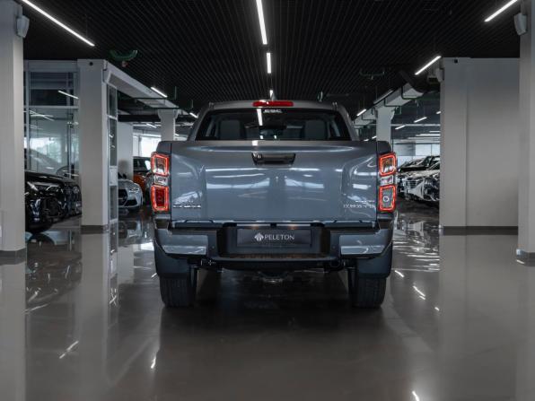 Isuzu D-Max III с пробегом 2025 года, цена 5 050 000 рублей, 50 км, пикап, Автокод Объявления