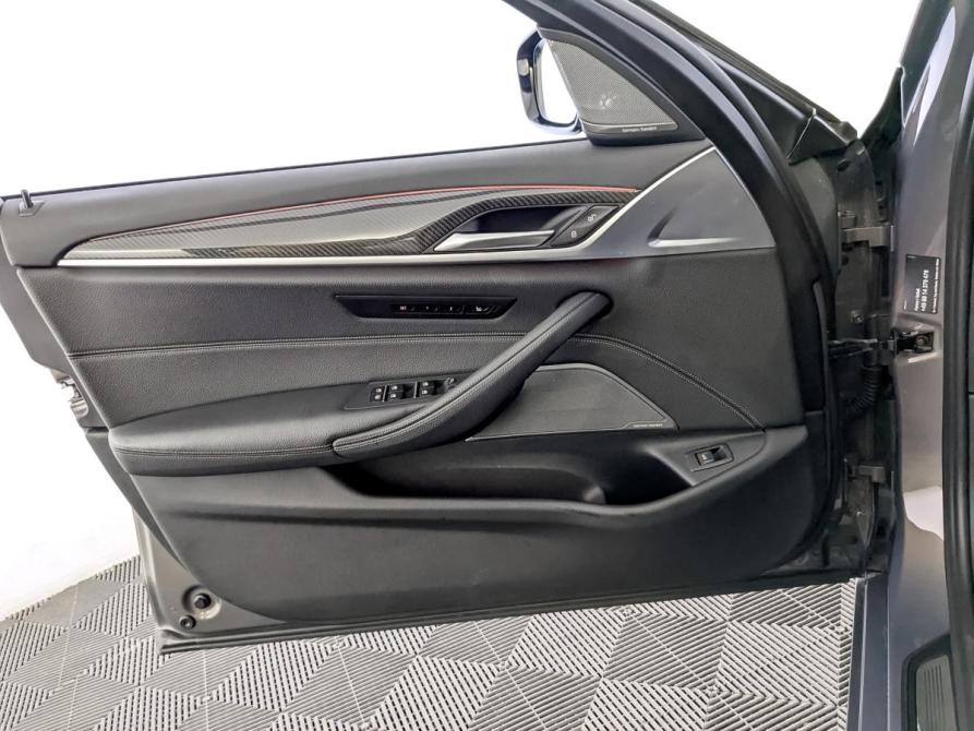 BMW 5 серии VII (G30/G31/G38) Москва  - изображение 19