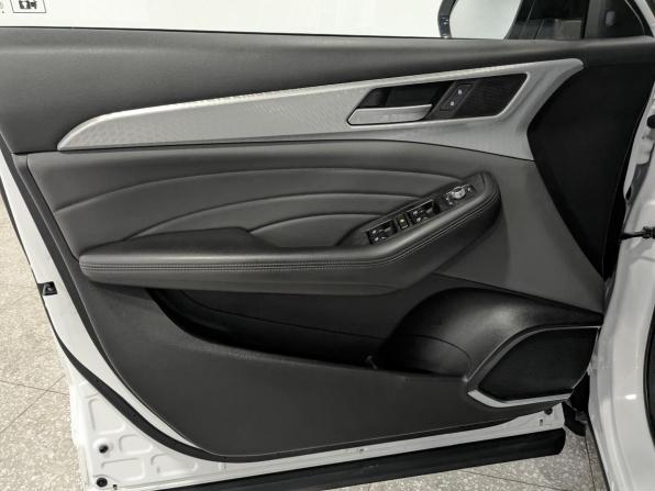 Haval F7 I Рестайлинг с пробегом 2022 года, цена 2 100 000 рублей, 86304 км, внедорожник, Автокод Объявления